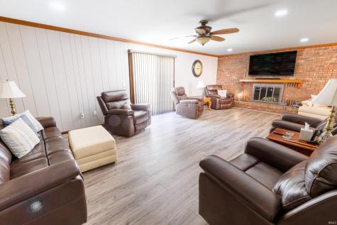 3165 Hazelwood Drive Vincennes IN 47591