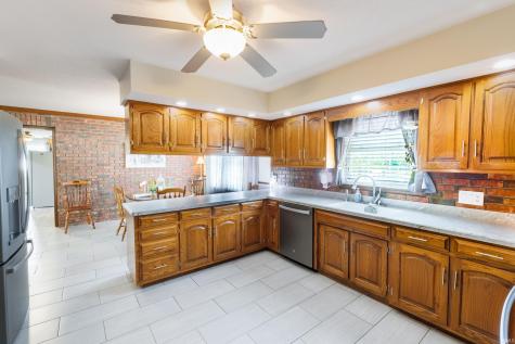 3165 Hazelwood Drive Vincennes IN 47591