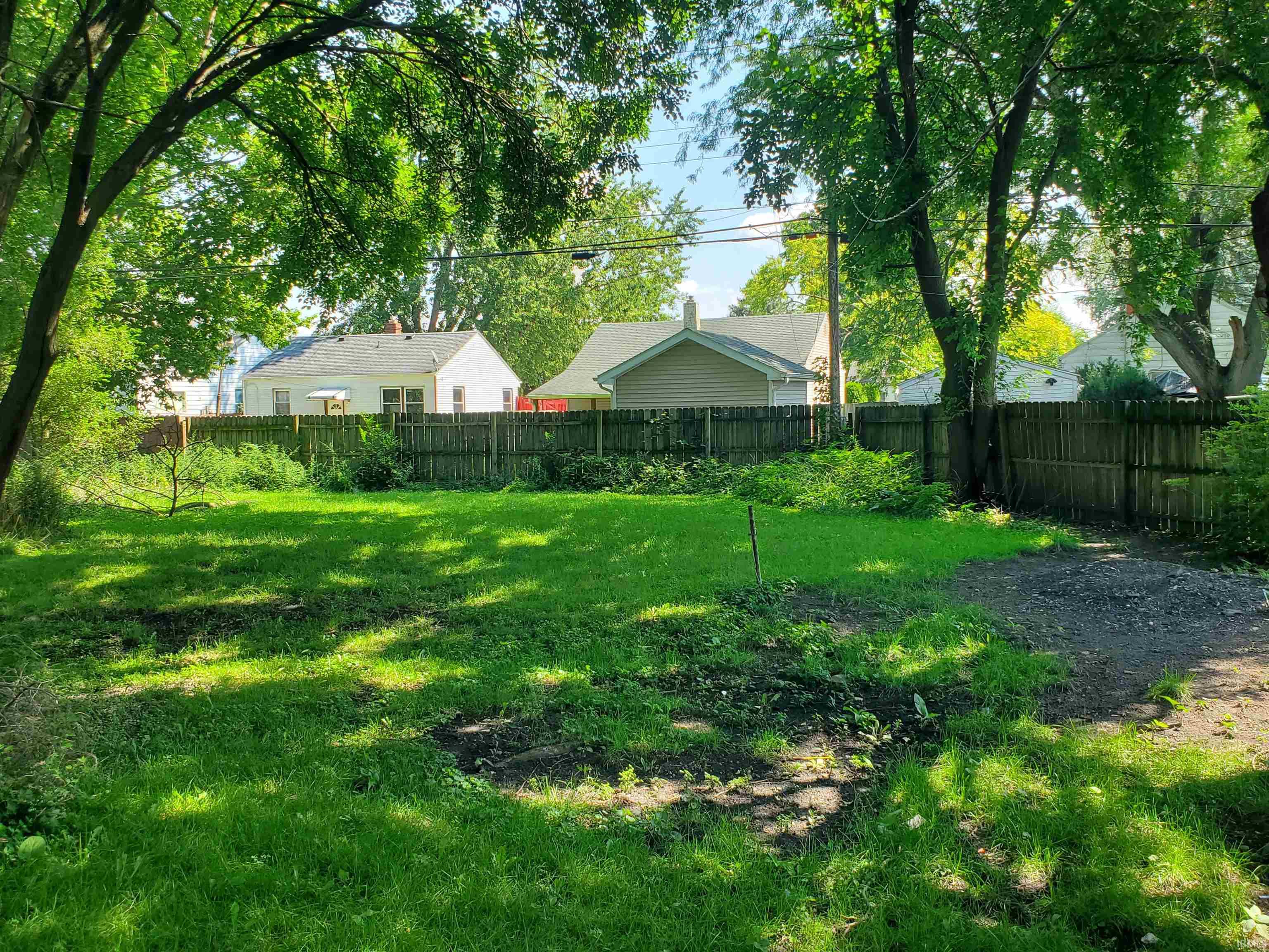 3817 Belle Vista South Bend IN 46619