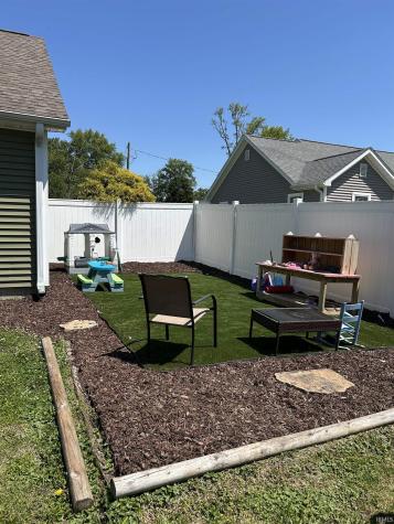 311 Liberty Street Bicknell IN 47512