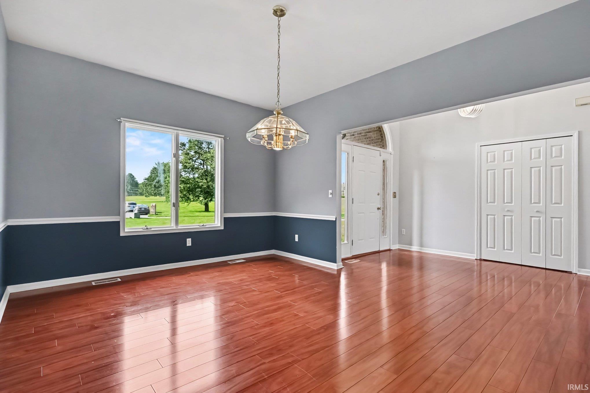 61470 Miami Meadows Court South Bend IN 46614