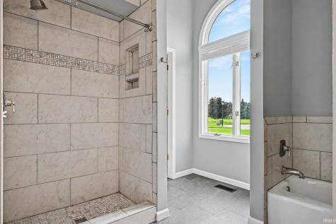 61470 Miami Meadows Court South Bend IN 46614