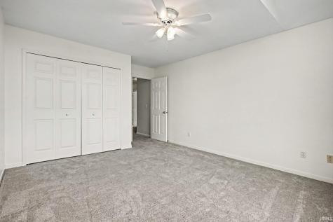 61470 Miami Meadows Court South Bend IN 46614