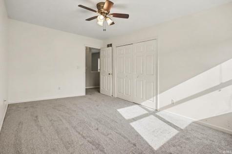 61470 Miami Meadows Court South Bend IN 46614