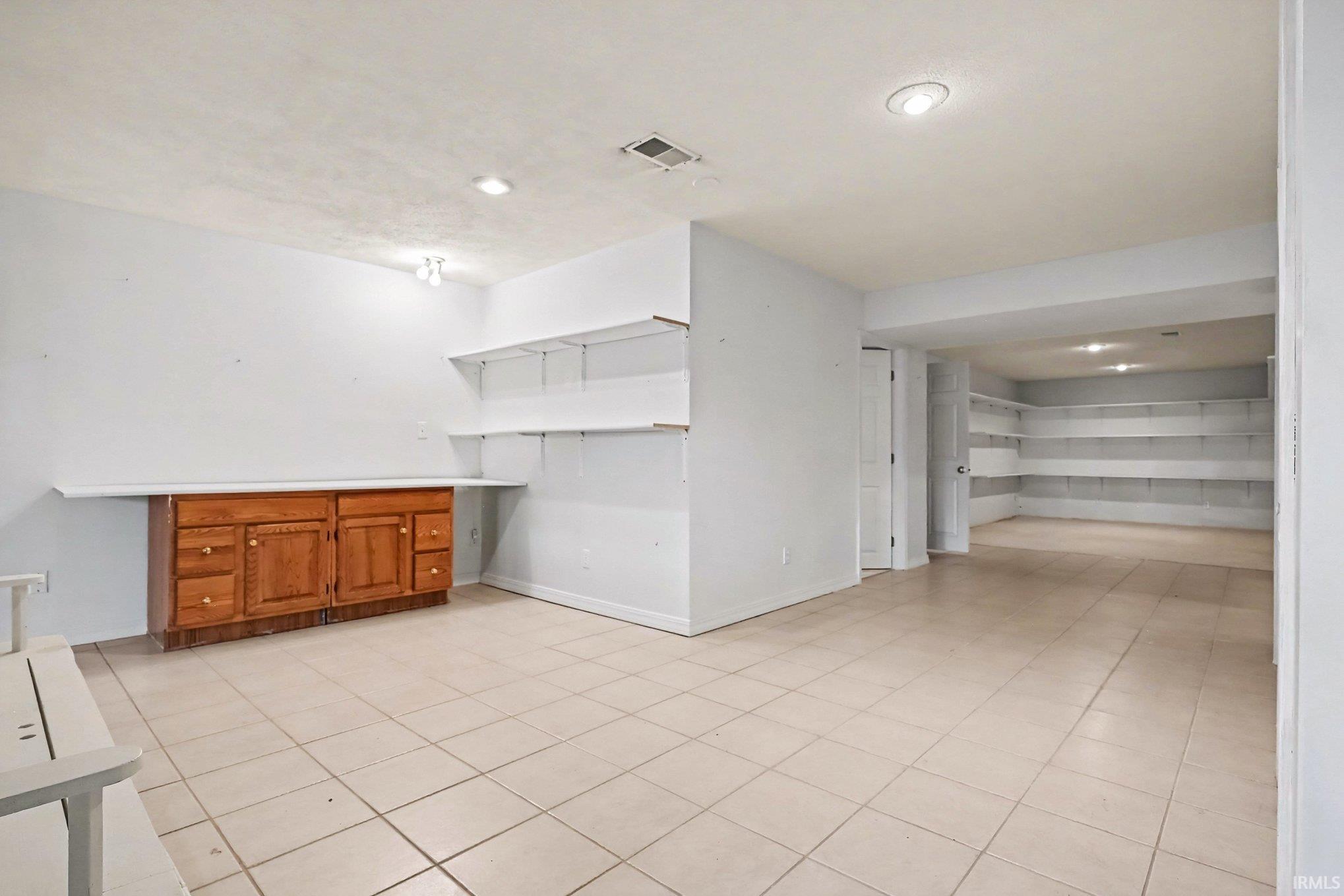 61470 Miami Meadows Court South Bend IN 46614