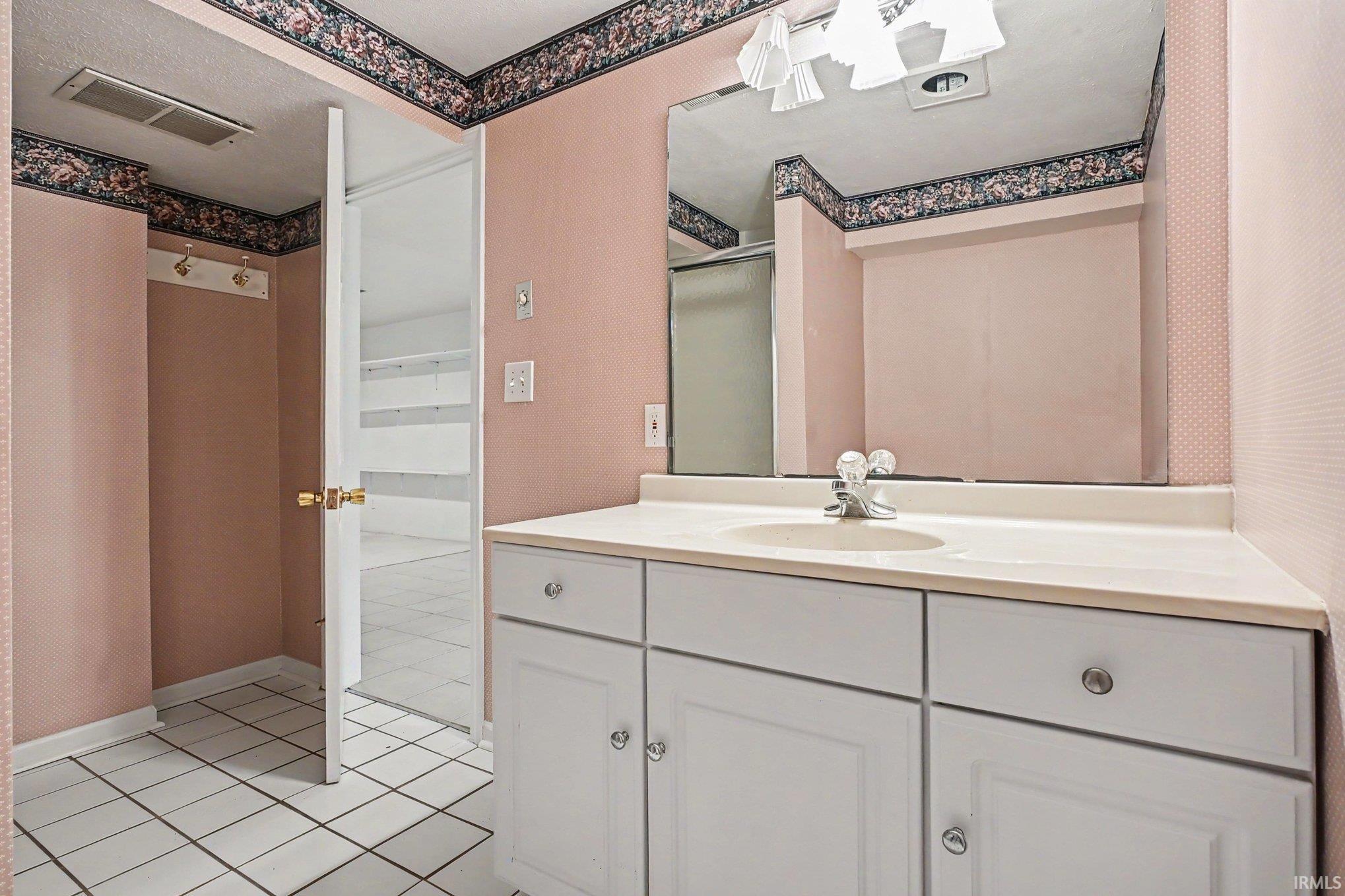 61470 Miami Meadows Court South Bend IN 46614