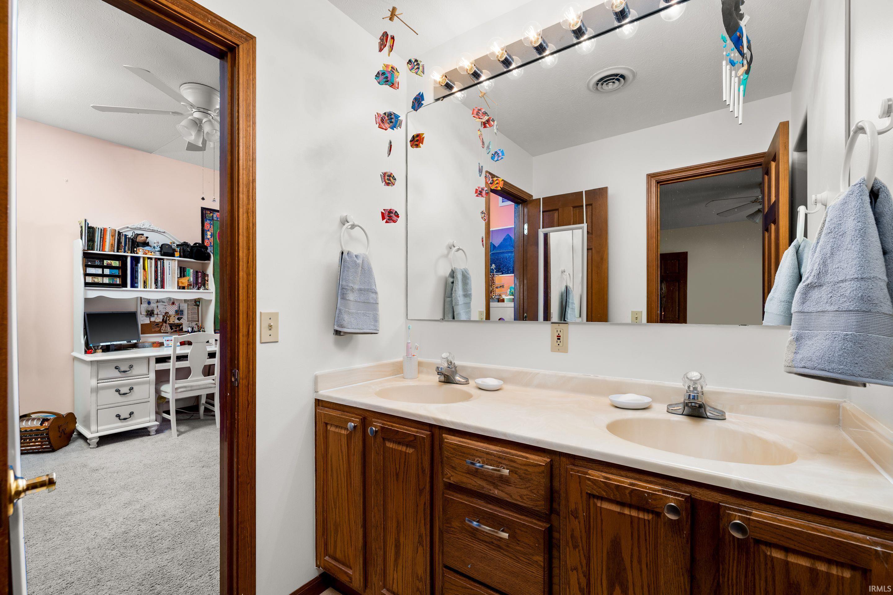 4477 Deere Trail Court Rochester IN 46975