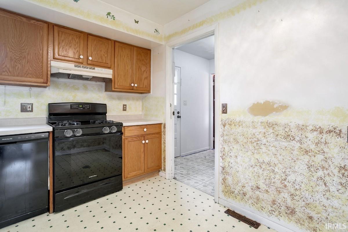60215 Ruby Street South Bend IN 46614