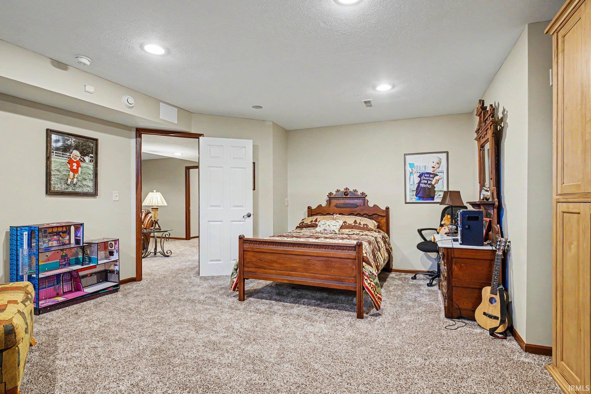 30081 Quail Pointe Drive Granger IN 46530