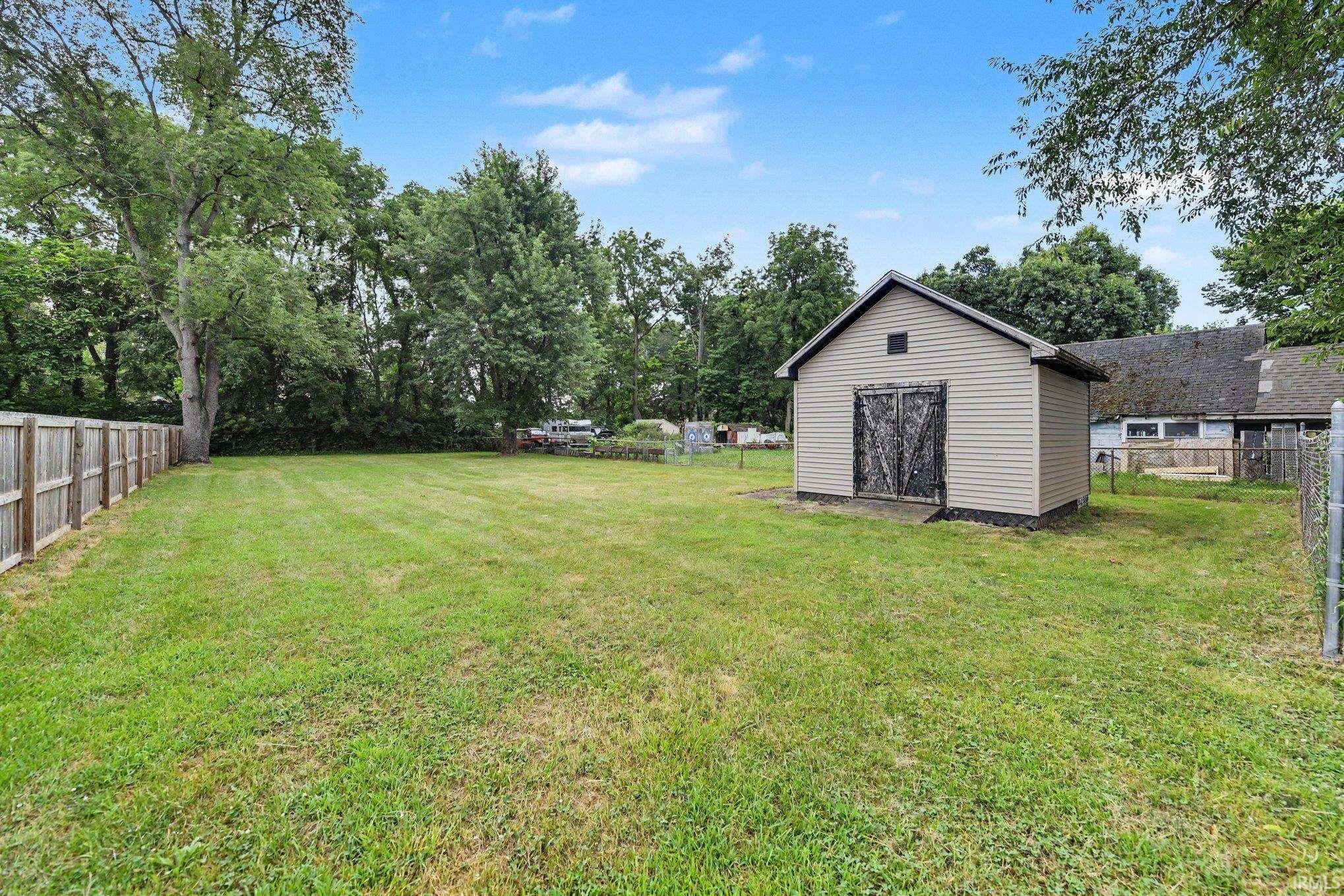 1810 Maplehurst Avenue Mishawaka IN 46545