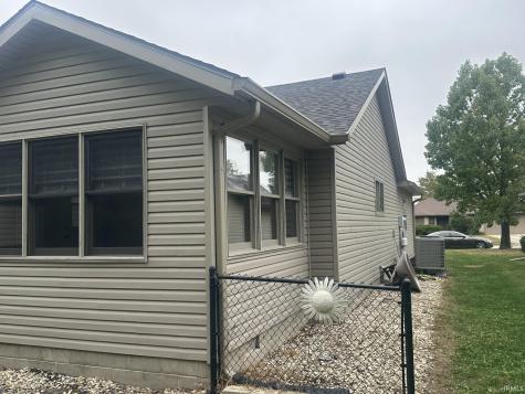 8319 W Ashford Lane Muncie IN 47304