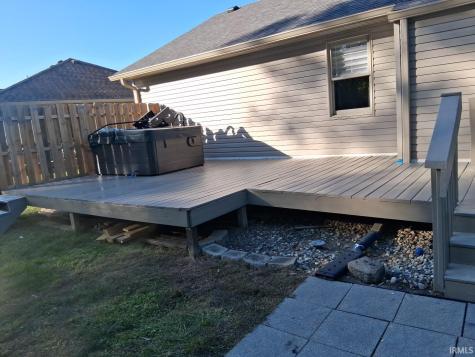 8319 W Ashford Lane Muncie IN 47304