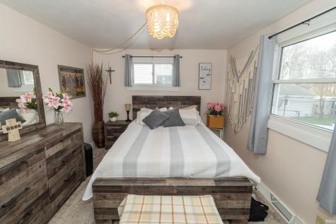 1715 Sterling Drive South Bend IN 46635