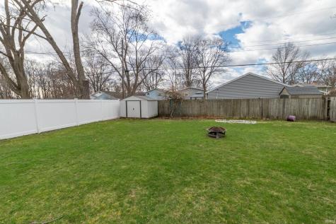 1715 Sterling Drive South Bend IN 46635