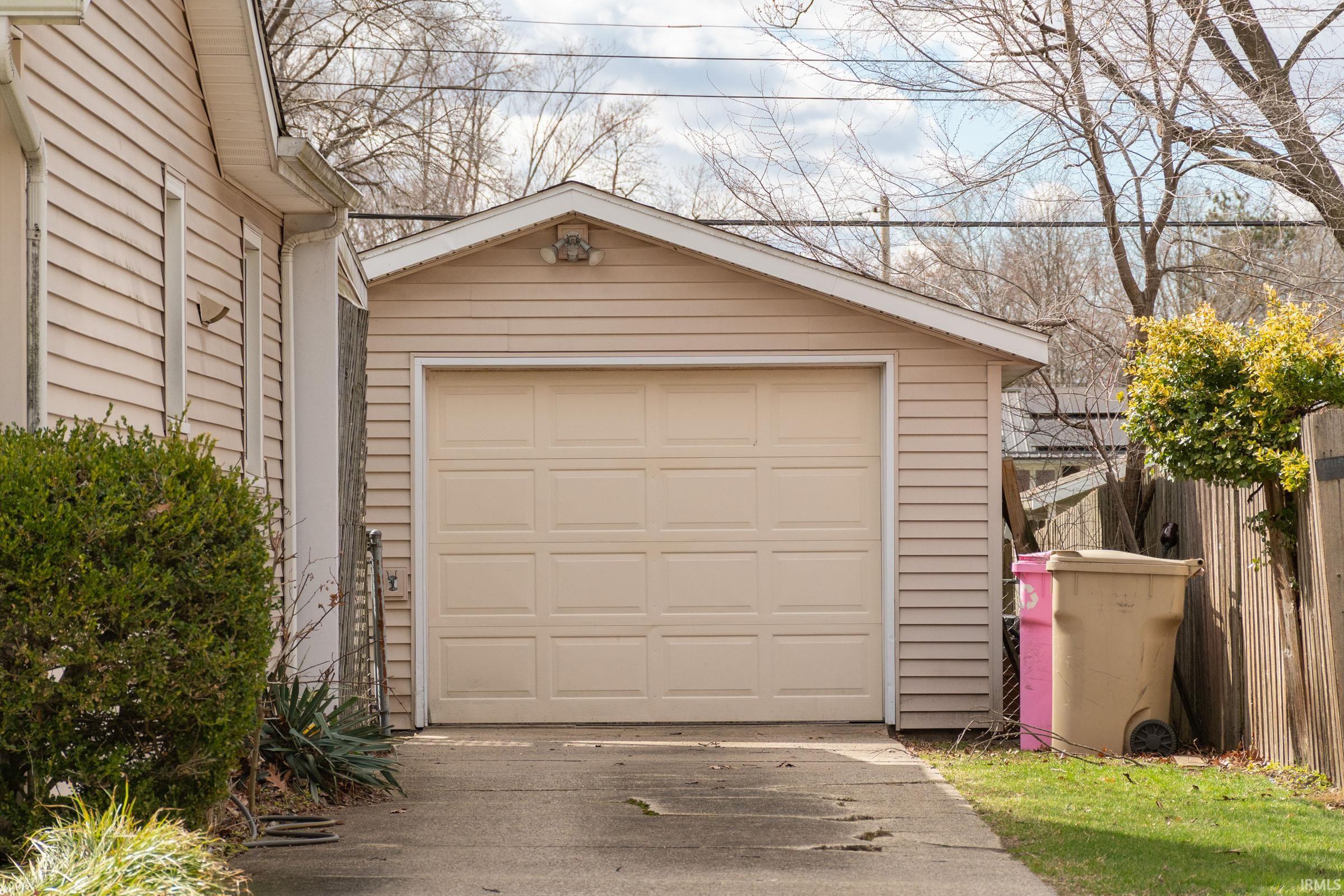 1715 Sterling Drive South Bend IN 46635