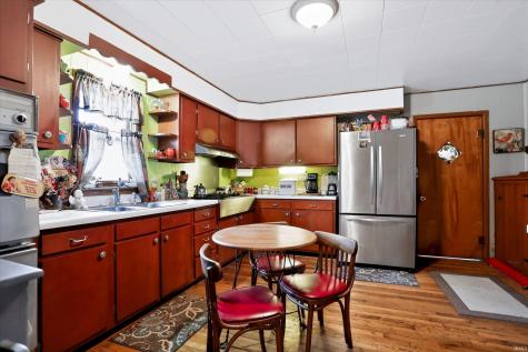 9616 N 600 W Fountaintown IN 46130