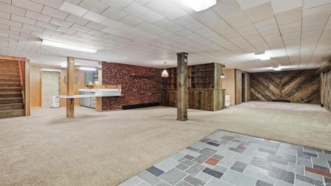 8700 W 600 S Daleville IN 47334