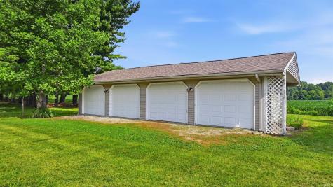 8700 W 600 S Daleville IN 47334