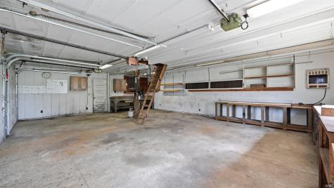 8700 W 600 S Daleville IN 47334