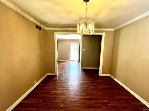 221 Fairway Drive Evansville IN 47710