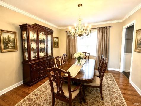 221 Fairway Drive Evansville IN 47710