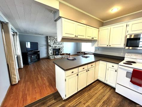 221 Fairway Drive Evansville IN 47710