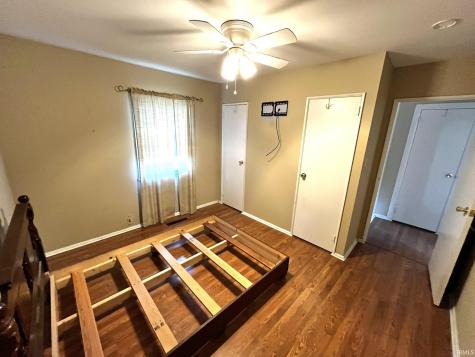 221 Fairway Drive Evansville IN 47710