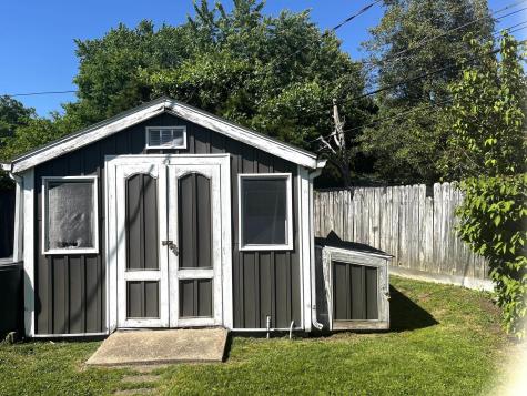 221 Fairway Drive Evansville IN 47710