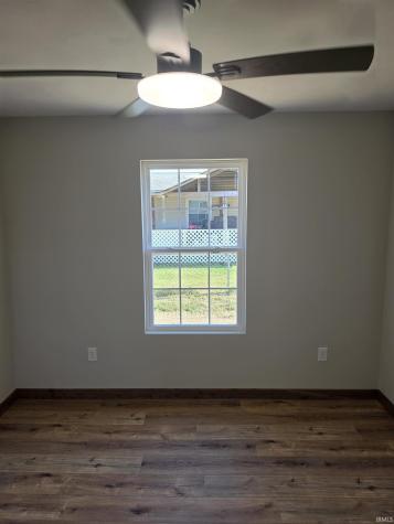 187 Charlotte Avenue Switz City IN 47465