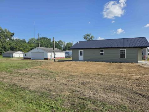 187 Charlotte Avenue Switz City IN 47465