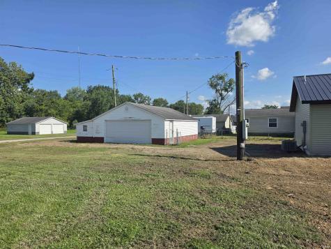 187 Charlotte Avenue Switz City IN 47465