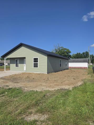 187 Charlotte Avenue Switz City IN 47465