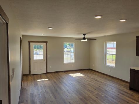 187 Charlotte Avenue Switz City IN 47465