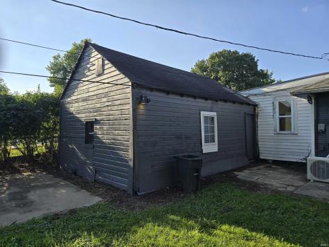 2713 Waynewood Drive Fort Wayne IN 46809