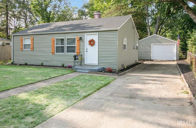 1320 Eastbrook Drive South Bend IN 46616