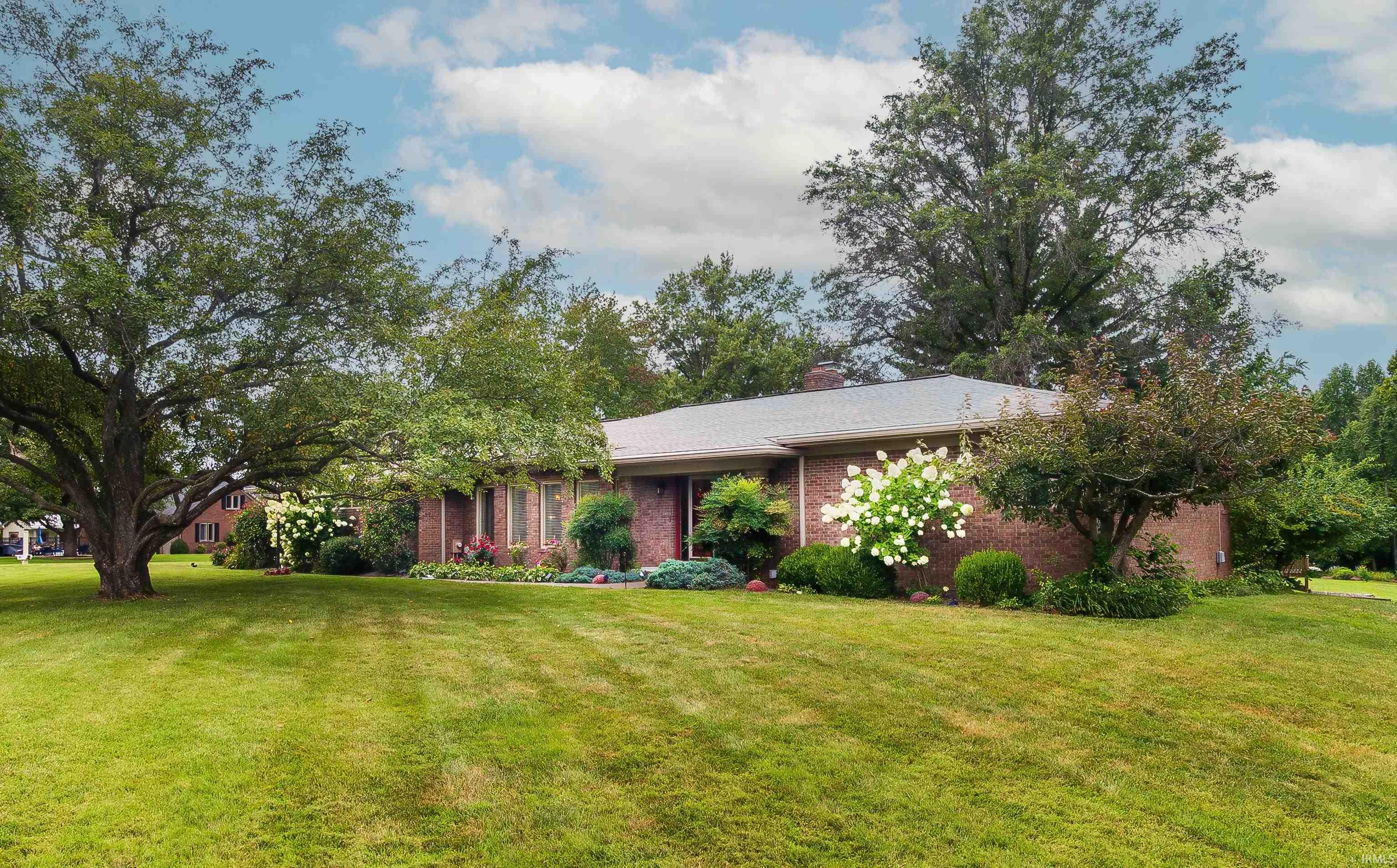 1834 Sassafrass Drive Evansville IN 47712