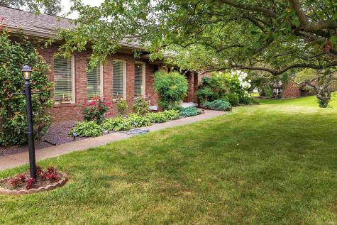 1834 Sassafrass Drive Evansville IN 47712