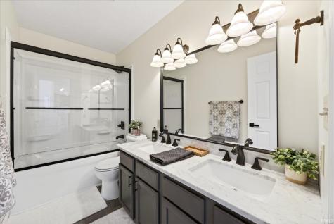 1217 W Woodhill Drive Bloomington IN 47403