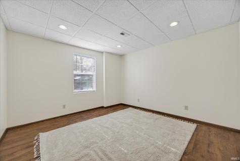 1217 W Woodhill Drive Bloomington IN 47403