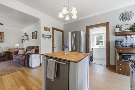 802 S Cedar Street Auburn IN 46706