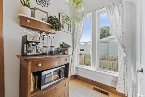 802 S Cedar Street Auburn IN 46706