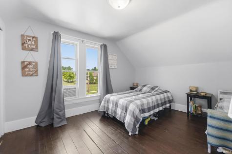 802 S Cedar Street Auburn IN 46706