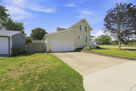 802 S Cedar Street Auburn IN 46706