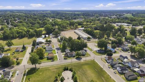 802 S Cedar Street Auburn IN 46706