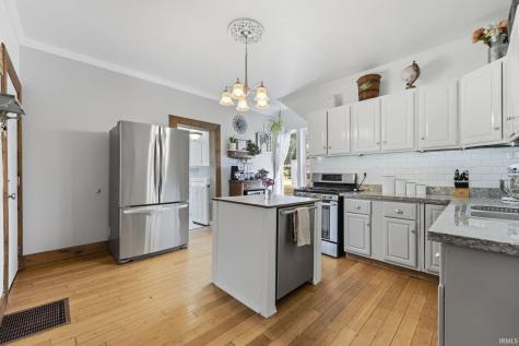 802 S Cedar Street Auburn IN 46706