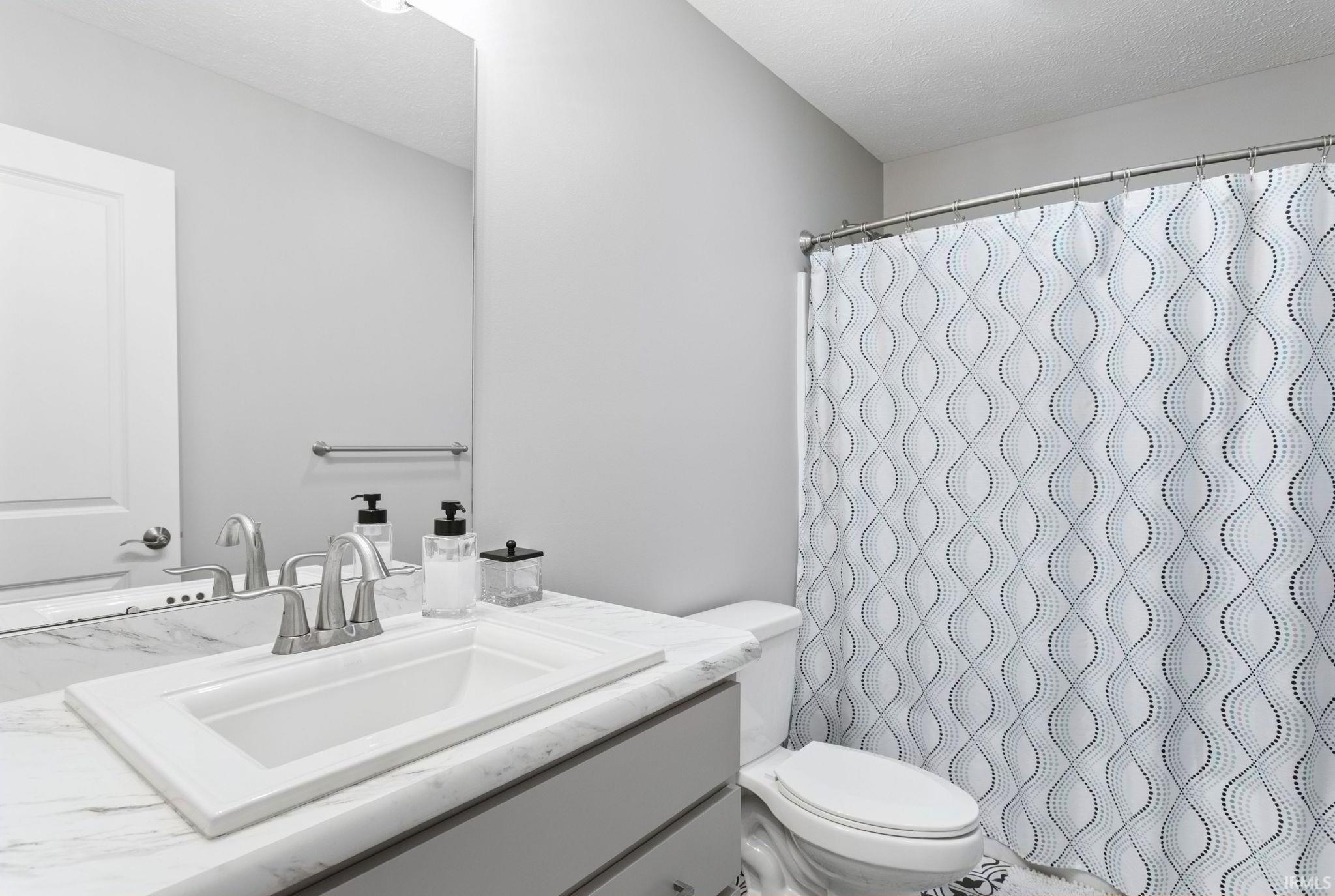 1604 Cobble Hill Drive Osceola IN 46561