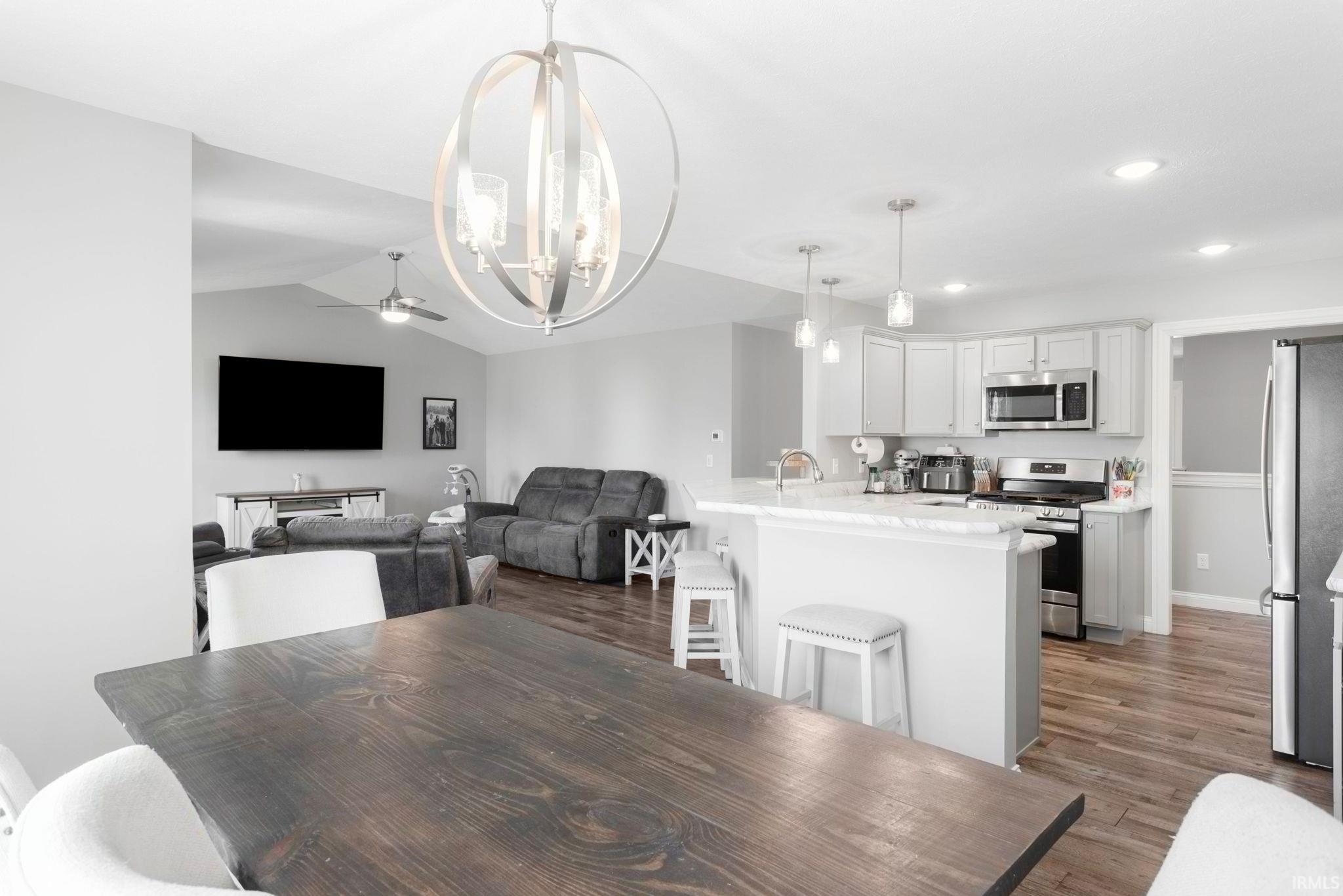 1604 Cobble Hill Drive Osceola IN 46561