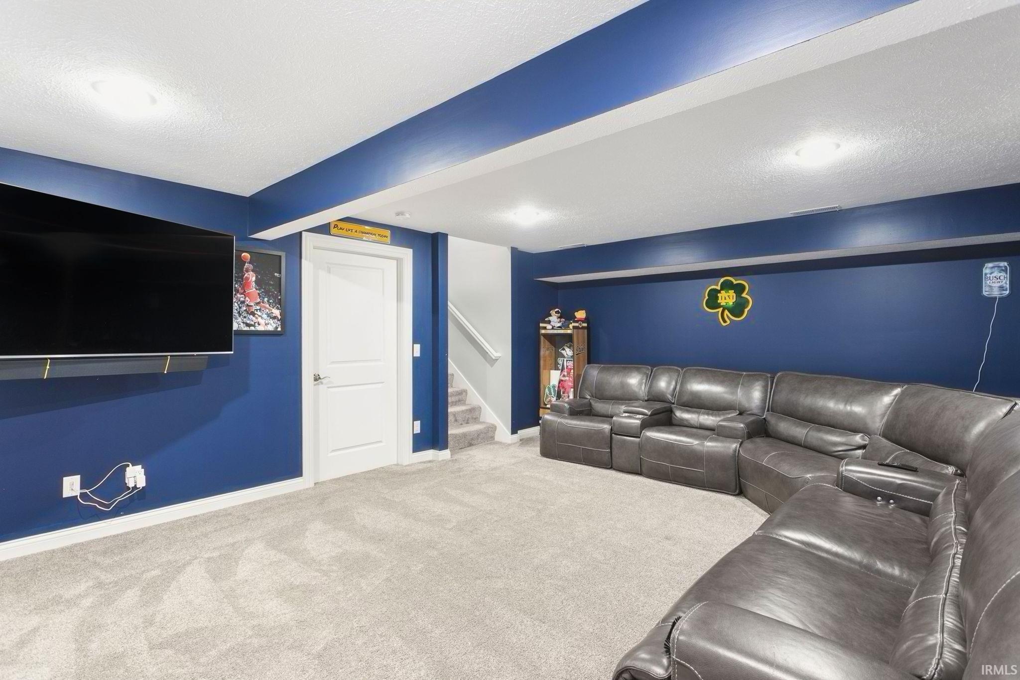 1604 Cobble Hill Drive Osceola IN 46561