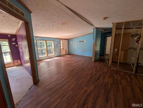 325 Preston Lane Springville IN 47462