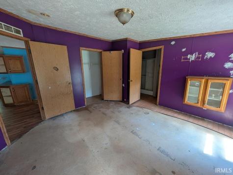 325 Preston Lane Springville IN 47462